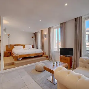 Appartement Magnifiques à 2 Pas Du Palais 