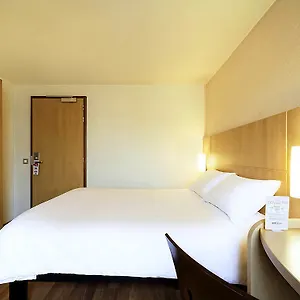 3* Hotel Ibis Tour Eiffel Cambronne 15ème