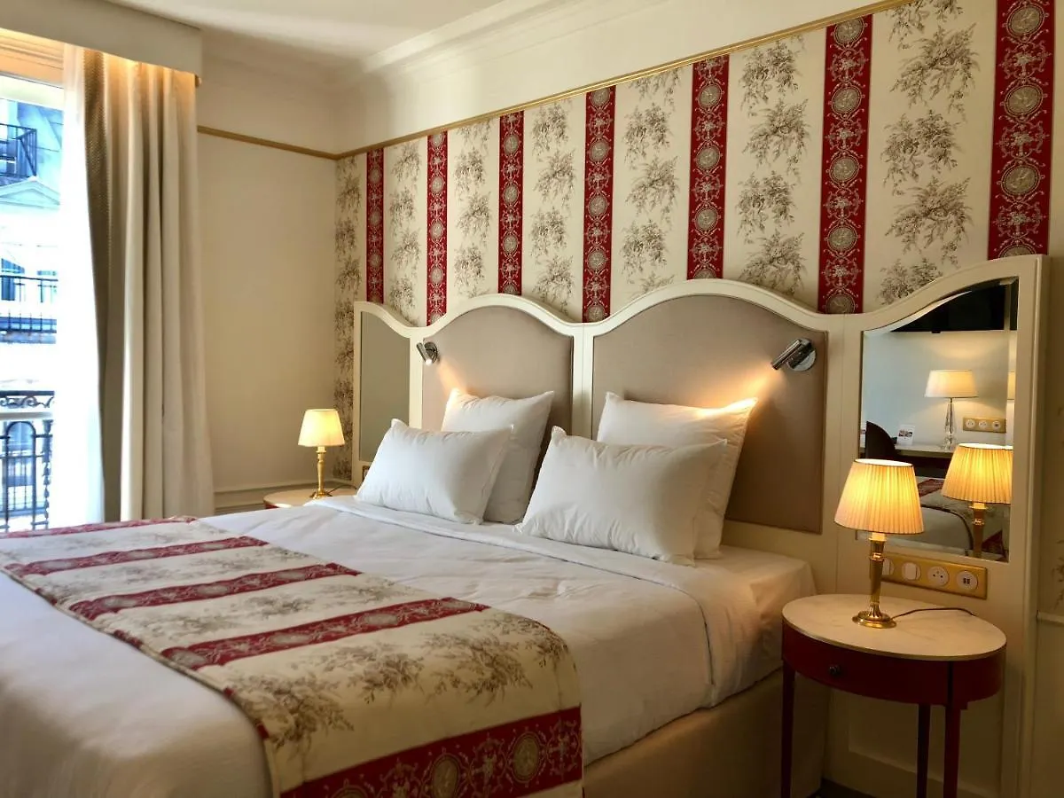 Hotel Mayfair Paris 4*,